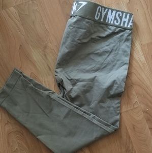 Gymshark Pants - Gymshark workout leggings Gymshark Pants - Gymshark workout leggings